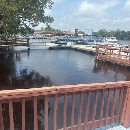 Good Times Motel And Marina Steinhatchee Esterno foto